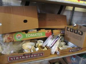 lot 127 image: (EW3) Assorted UnclaimedUnsold Lot...