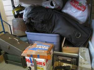 lot 130 image: (EW3) Assorted UnclaimedUnsold Lot...