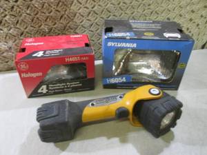 lot 143 image: (BS) 2 Automotive Head Lights and E...