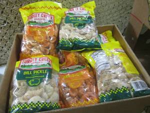 lot 150 image: (B-1) Box Full of Assorted Bags Fri...