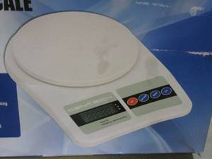 lot 166 image: (BS) Cen-tech Digital Scale...
