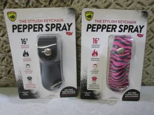 lot 189 image: (BSB) Lot of 2 Keychain Pepper Spra...
