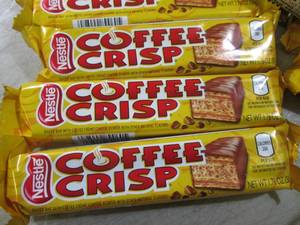 lot 219 image: (B-1) 24 Nestle Coffee Crisp Wafer ...