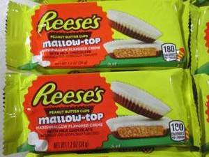 lot 235 image: (B-1) 18 Reeses Mallow Top Peanut B...