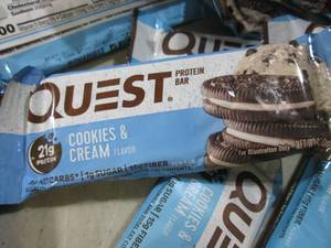 lot 247 image: (B-3) 24 Quest Cookies & Cream Prot...