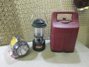 lot 267 image: (EW4) 2 Coleman Lanterns and Flashl...