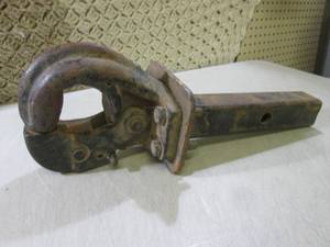 lot 313 image: (G-1) Receiver Hitch...