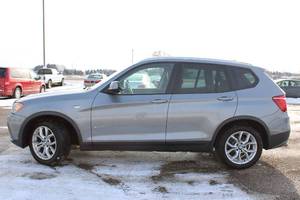lot 5 image: 2011 BMW X3 XDrive35i - AWD