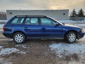 lot 21 image: 2001 Audi A4 1.8T Avant Quattro - Manual - AWD