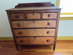 This Piece Is Very Sentimental To The Owner As She Used This Amazing Dresser In Her Room As A Child&nbspPrimitive Tiger Maple Dresser W6 Drawers -Wood So Much More Beautiful In Person&nbspFeatured In The Strib (StarTribune)&nbspArticle From 1986