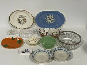 lot 34 image: Assorted GlasswareDishes
