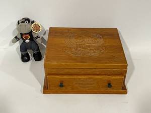 lot 35 image: Harley Davidson Jewelry Box and Stuffed Animal