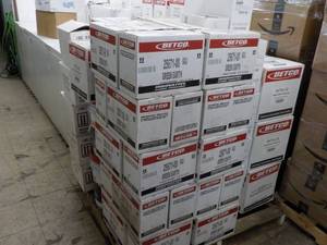 Pallet of Betco cleaning products i...