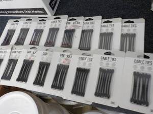 16 pkgs Cable Ties...