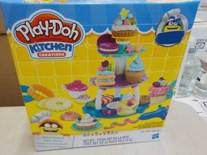 Play Doh Kitchen Creations...