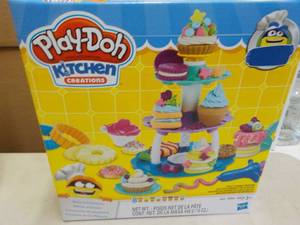 Play Doh Kitchen Creations...