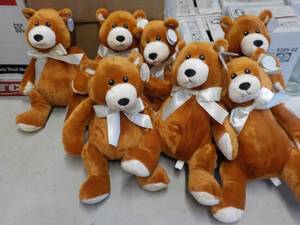 7 Curto Toy Stuffed Bears...