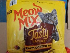 Meow Mix - ripped bag...