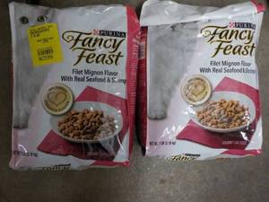 2 Bags Purina Fancy Feast Cat Food...