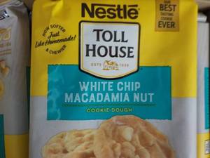 11 pkgs Nestle Toll House White Chi...