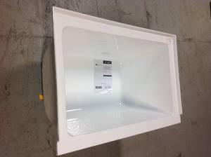 lot 34 image: Voltaire 48 in. x 32 in. Acrylic Rectangular Drop-in Left-Hand Drain Bathtub in Glossy White by Swiss Madison Customer Returns See Pictures