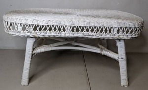 lot 566 image: Vintage White Wicker Coffee Table - P