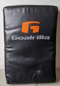 lot 552 image: Goalrilla Kickboxing Pad - P