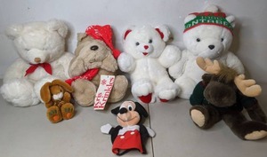 lot 555 image: Collection of  6 Stuffed Animals and 1 Mickey Mouse Puppet - P
