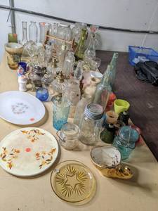 lot 76 image: Large Collection of Vintage Glassware including Oil Lamps - P