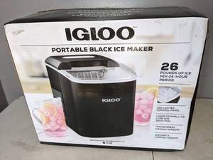lot 177 image: Igloo Automatic Portable Electric Countertop Ice Maker Machine - N