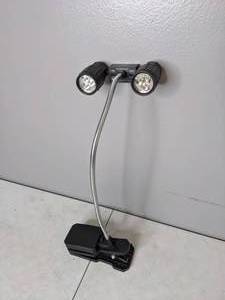 lot 123 image: Chef Buddy Adjustable LED Grill Light - N