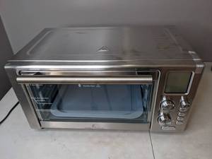 lot 151 image: Emeril Lagasse Power Air Fryer 360 - N