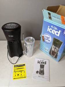 lot 134 image: Mr. Coffee Single-Serve Iced Coffee Maker - N