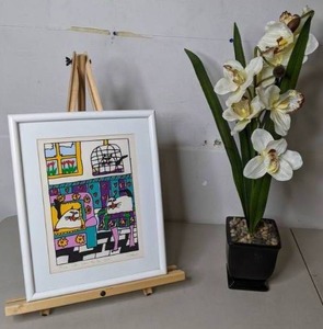 lot 368 image: Martha Wahlert Three Cats Soon To Be Two, Easel, Artificial Potted Flowers - P