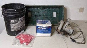 lot 370 image: Black & Decker 7 14 Circular Saw, ACDelco Alternator, GE Halogen Light Bulbs, & More - D