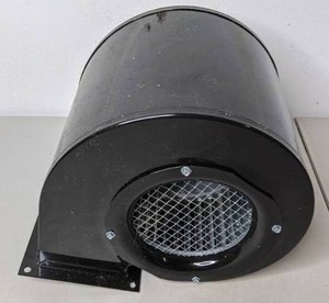 lot 390 image: United States Stove Co. Motor - P
