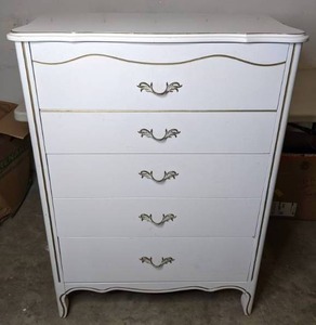 lot 384 image: Beautiful White Dresser - P