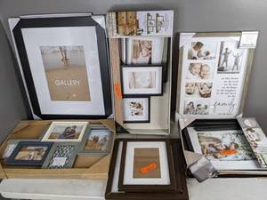 lot 195 image: Collection of Picture Frames, Single and Collage Style - N