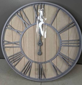 lot 266 image: Large 24 Wood and Metal Wall Clock - N
