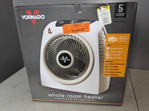 lot 191 image: New Vornado Whole Room Heater - N