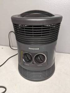 lot 258 image: Honeywell 360 Surround Space Heater - N
