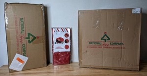 lot 297 image: Lot of NEW Christmas Decorations from National Tree Company & Kohls Garland, Storage Bag and More - N