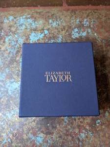 lot 336 image: Elizabeth Taylor Brand Bracelets - W