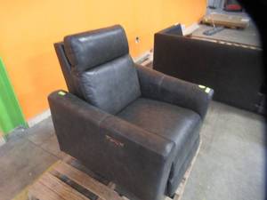 lot 105 image: Abbyson Furniture Tomasino Leather Power Recliner with Power Headrest Model TZ-12347-GRY-1