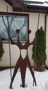lot 3 image: Iron Garden Statue  African Silhouette Sculpture