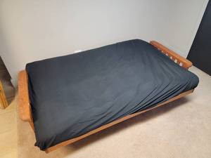 lot 15 image: Oak Mission Style Futon Sofa Bed