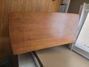 lot 34 image: Tradition Oak Four Drawer Dresser