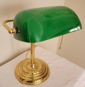 lot 19 image: Green Glass Brass Desk Bankers Lamp