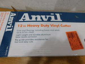 lot 48 image: 12 in. Luxury Vinyl Tile (LVT) Cutter