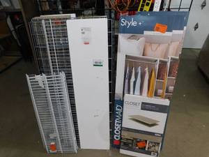 lot 20 image: Huge Assorted Shelving Board Lot